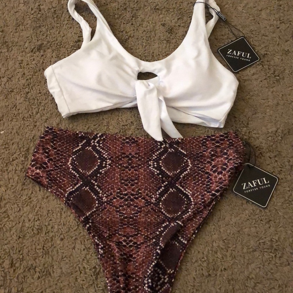 Brand new zaful high waisted snake pattern bikini